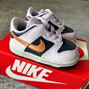 Baby Nike Dunk low sneakers